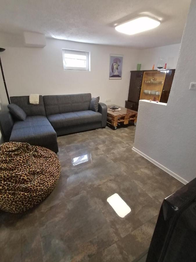 Schoene Einliegerwohnung In Hechingen Buitenkant foto