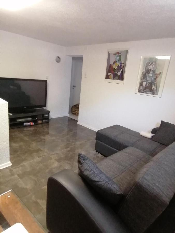 Schoene Einliegerwohnung In Hechingen Buitenkant foto