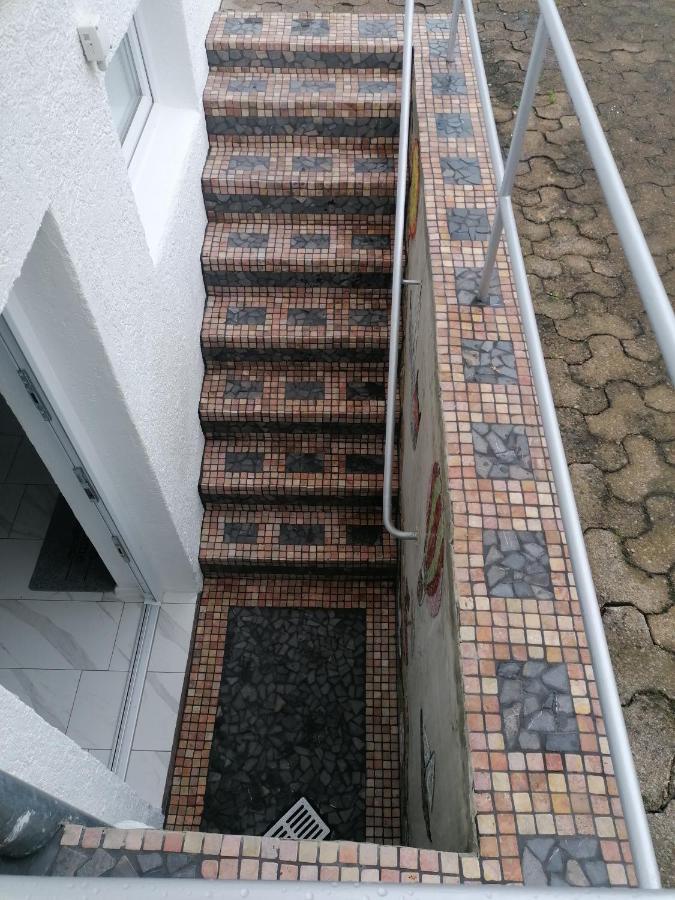 Schoene Einliegerwohnung In Hechingen Buitenkant foto