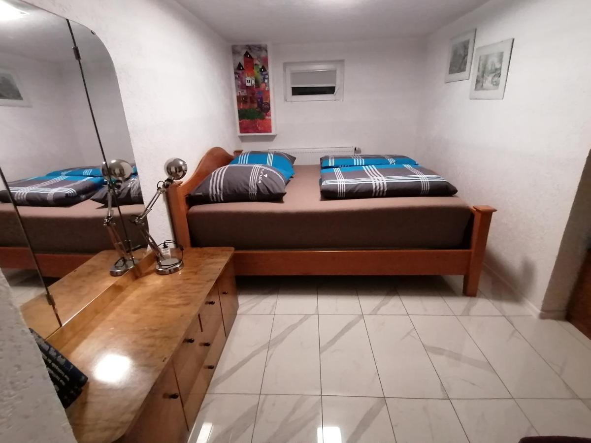 Schoene Einliegerwohnung In Hechingen Buitenkant foto